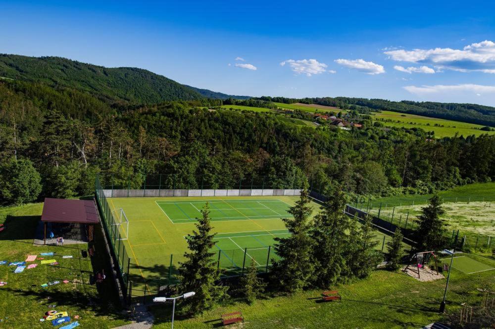 Hotel Berounka Hrebecniky Dış mekan fotoğraf
