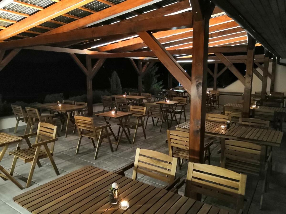 Hotel Berounka Hrebecniky Dış mekan fotoğraf