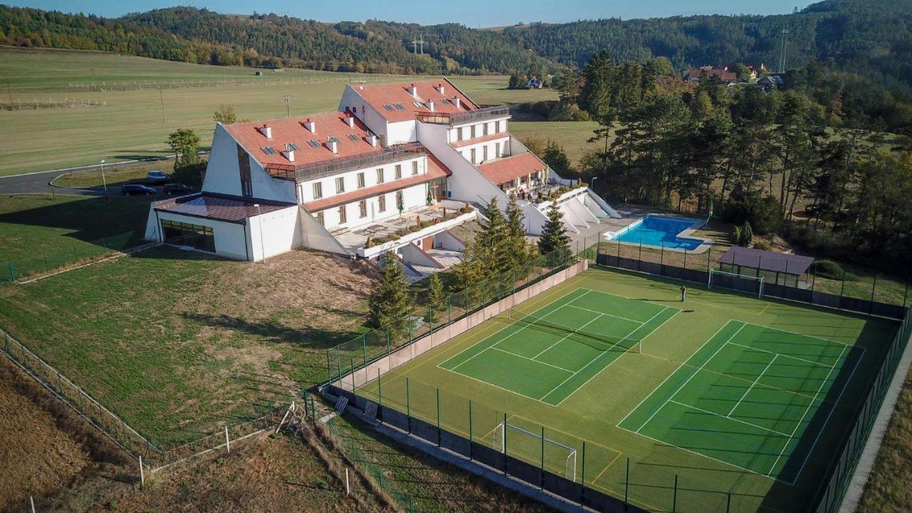 Hotel Berounka Hrebecniky Dış mekan fotoğraf