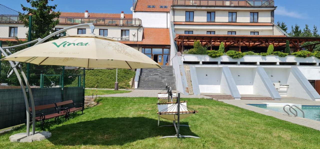 Hotel Berounka Hrebecniky Dış mekan fotoğraf