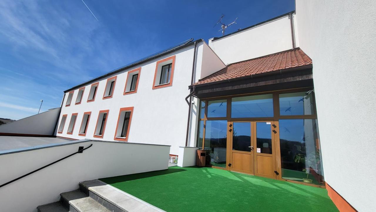 Hotel Berounka Hrebecniky Dış mekan fotoğraf